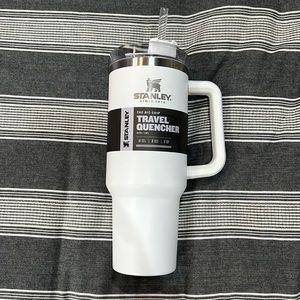 STANLEY 40oz TUMBLER